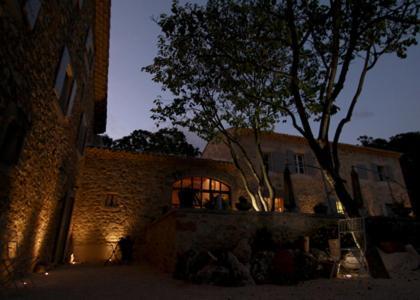 Mas Bella Cortis Bed & Breakfast La Garde Adhemar Exterior photo