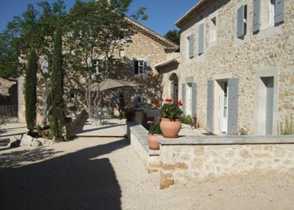 Mas Bella Cortis Bed & Breakfast La Garde Adhemar Exterior photo